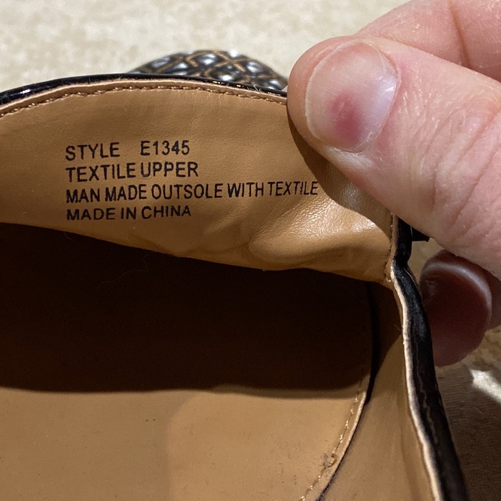 J. Crew Jacquard Tassel Slip On Loafer Like New Size 8 - Picture 10 of 10